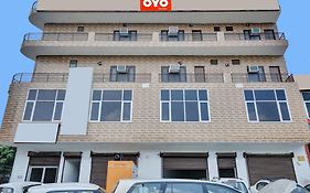 Hotel O Hc Punjab Inn